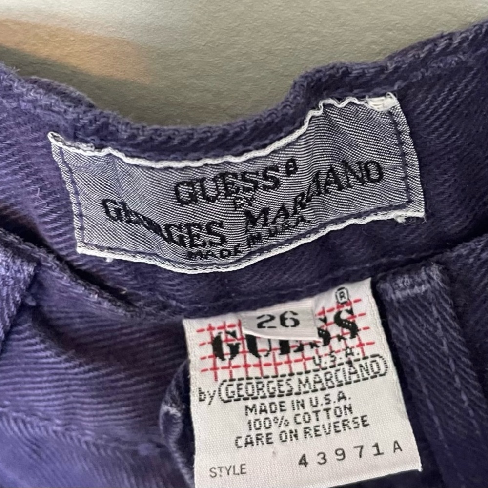 VTG Guess Denim Shorts - Picture 3 of 3